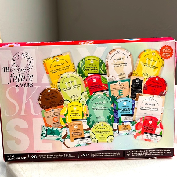 Brand New Sephora 20 pcs skin care Beauty Kit mask set